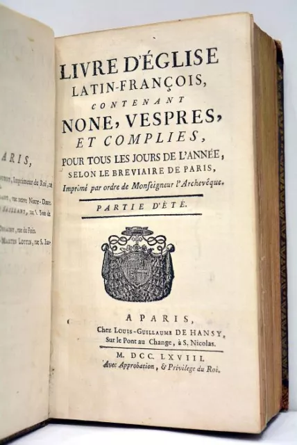 Livre Ancein  D'eglise Latin François Tres Bien Relie A L'epoque Maroquin 1768