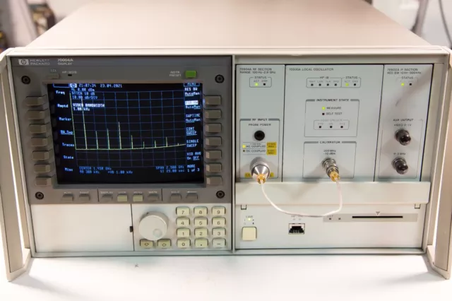 Agilent HP 71100 100Hz - 2,9GHz Spektrumanalysator spectrum analyzer