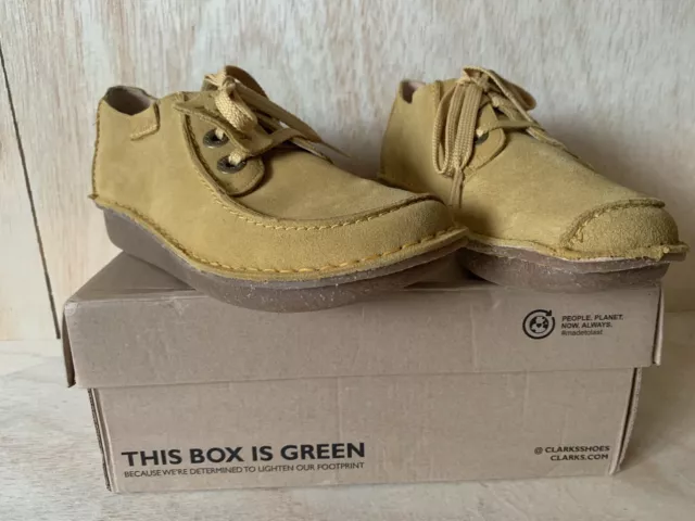 Clarks funny dream sales mustard