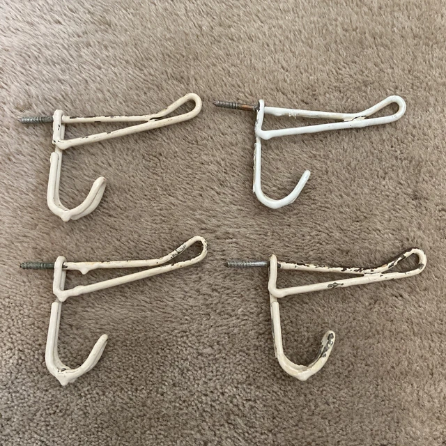 4 Matching Vintage/Rustic Metal Twisted Wire Screw-In Coat/ Hat Hooks