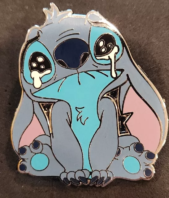 Disney Lilo & Stitch Pin Sticking Tongue Out Collectible Paris Trading Pin