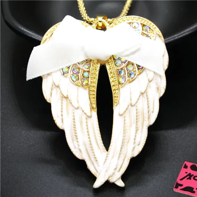 New Betsey Johnson White Enamel Cute Bow Wings Crystal Pendant Chain Necklace