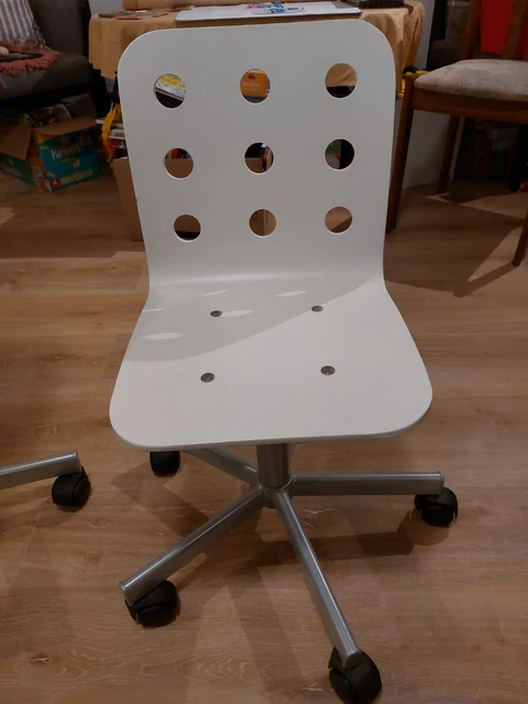 IKEA Schreibtischstuhl für Jules weiss für Kinder 2x vorhanden Preis gilt für 1