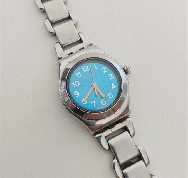 Montre Femme Caprice Ancienne – Bracelet Acier Argenté – À Réviser