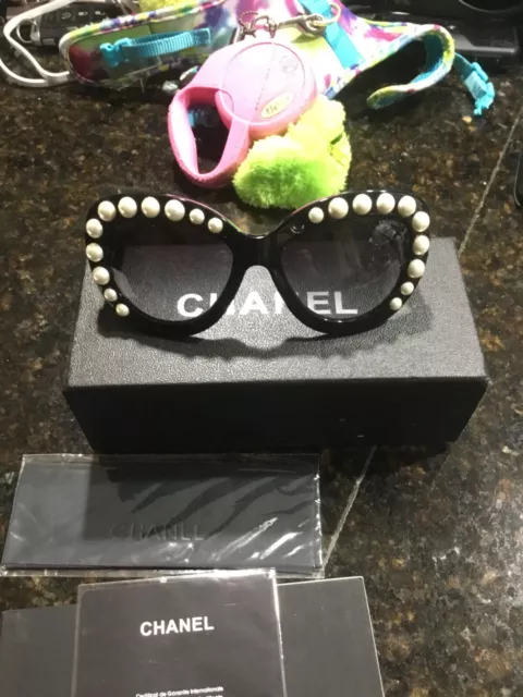 CHANEL BLACK ACETATE Cat Eye Frame Bijou Faux Pearl Sunglasses
