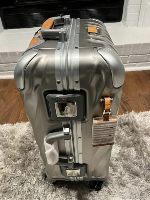 Tumi 19 Degree Titanium International Carry On Luggage 2