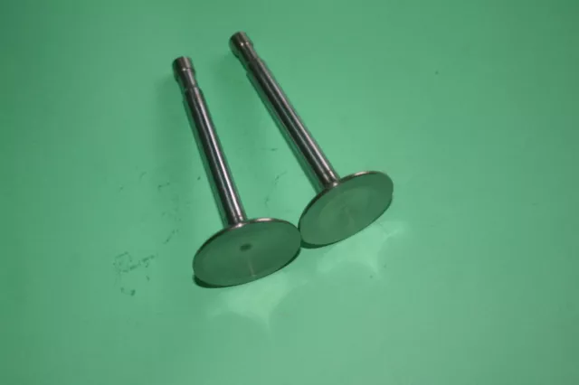 Bsa B40 Ss90 350 Pair Inlet And Exhaust Valves 41-0022 41-0023 V211 V212 1960-65