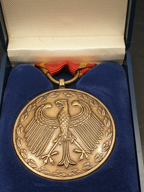 EHRENZEICHEN DER BUNDESWEHR BRD Einsatzmedaille UNIFIL Lebanon Libanon