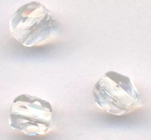 100  PERLES FACETTES DE BOHEME  4 mm CRYSTAL WHITE LINED  port gratuit