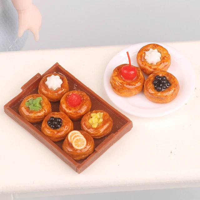 1:12 Scale Dolls House Miniatures Fruit Tart Bread Bake Food Kitchen Accessory