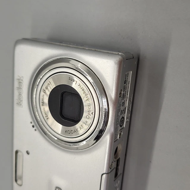 Kodak EasyShare M1073 IS 10,2 megapixel fotocamera digitale compatta argento testato 20
