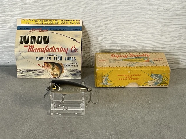 dipsy doodle fishing lures Vintage Wood Mfg Co Dispy & Deep R Doodle Lure Pair For Sale The special round shape and resulting multi Comment if you would go