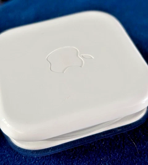 APPLE EARPODS 1ST Generation Wired with 3.5mm Jack IPhone Unused £10.84 ...