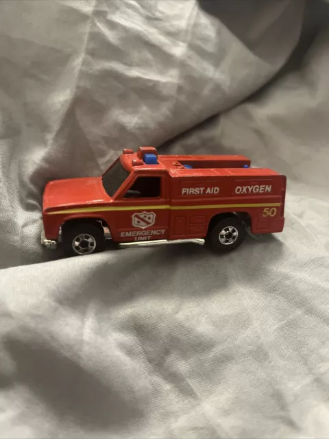 Vintage Hot Wheels 1974 Emergency Squad Red Truck Fire Dept Unit 50