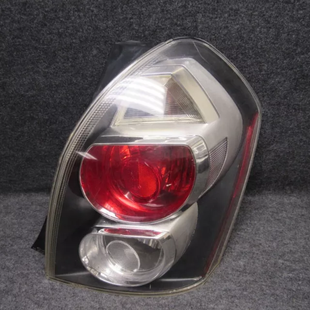 2009-2010 Pontiac Vibe RH Passengers Side Tail Light Lamp OEM