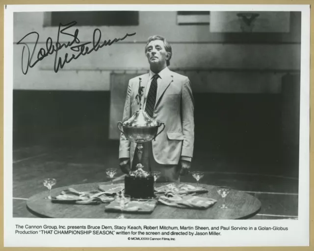 Robert Mitchum (1917-1997) - Rare grande photo signée en personne - Cannes 1989