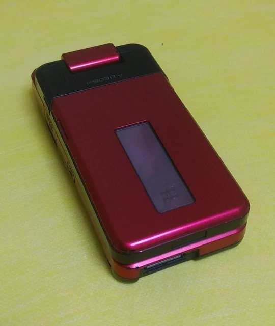 DOCOMO P903ITV RED Black Two Tone Flip Phone Unisex Mobile
