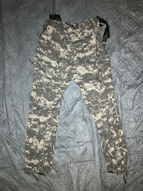 NWTs GEN III L5 8415-01-538-6766 Soft Shell Cold Trouser, Medium Reg.