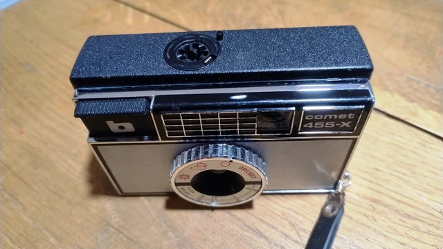 ANCIEN APPAREIL PHOTO VINTAGE - BENCINI COMET 455-X - ITALIE 1970