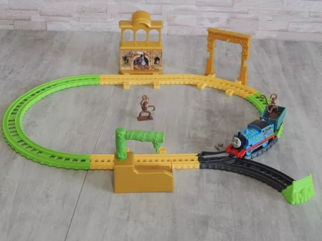 Circuit de train TrackMaster "Thomas et ses amis"