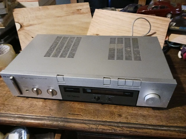 Amplificateur vintage HI-FI AKAI AM-U210 1982 Made in Japan