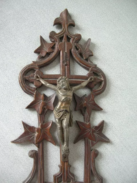 Ancien art populaire catholique grand bénitier crucifix en bois sculpté de 36 cm 3