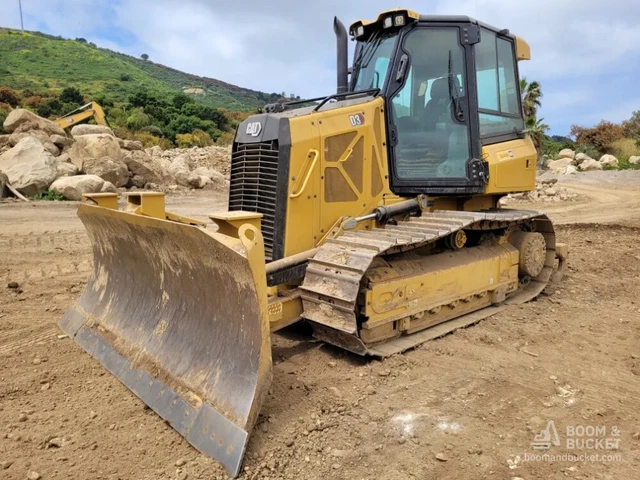 2021 Caterpillar D3