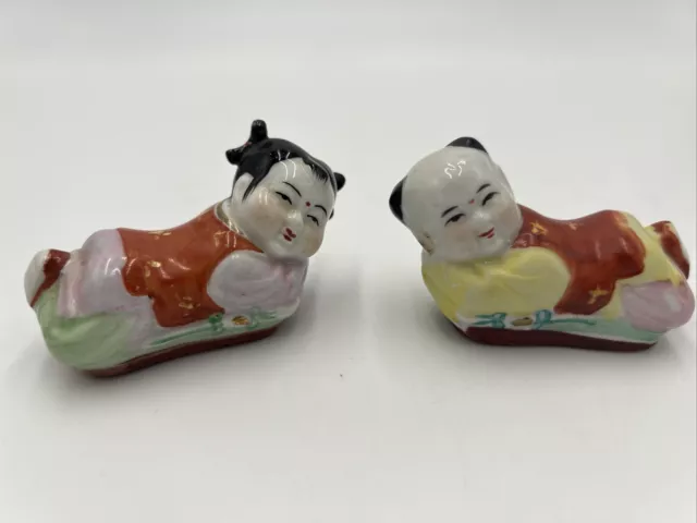 Vintage, Chinese Famille Mini Headrest Ornate Boy and Girl Figures Porcelain 3"