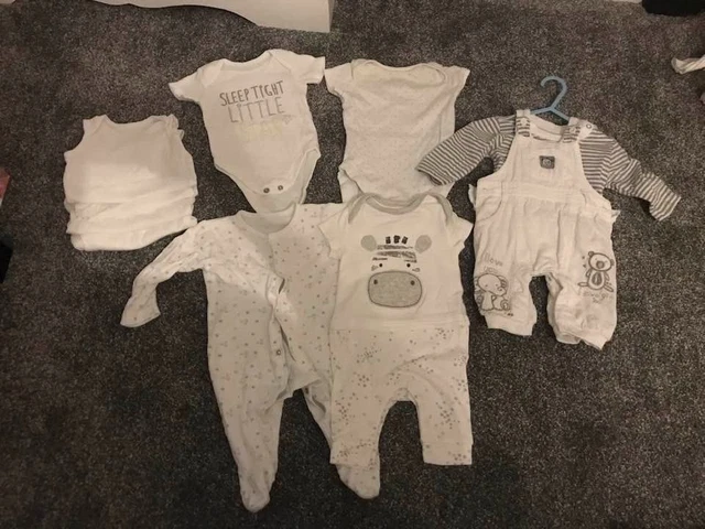 unisex baby clothes bundle 0-3 months Girl boy sleepsuit Babygrow Vest dungarees