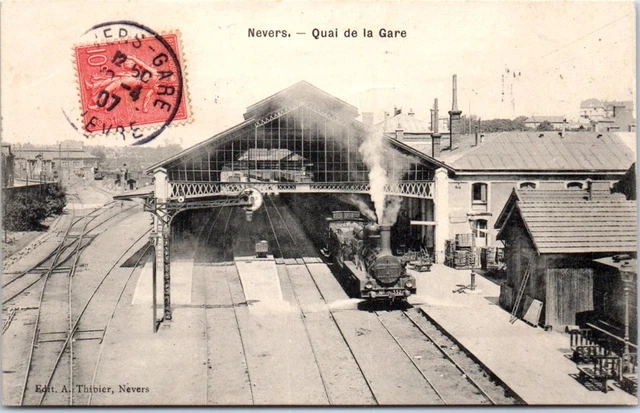 58 NEVERS - vue sur le quai de la gare