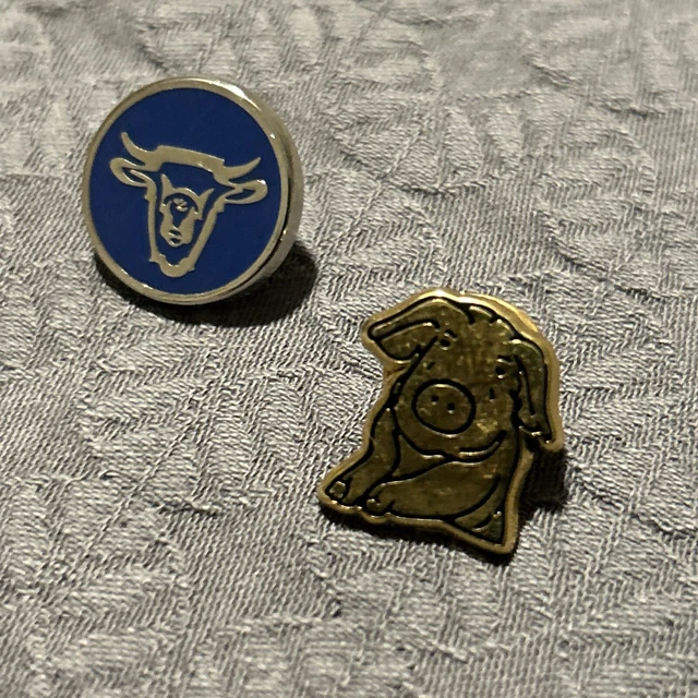 Pin’s Arthus-Bertrand Paris Lot Vache Et Cochon Animaux Ferme
