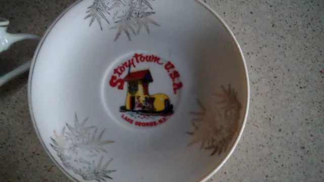 Vintage Storytown Usa Lake George Ny  Rare And Htf Cup And Saucer 3