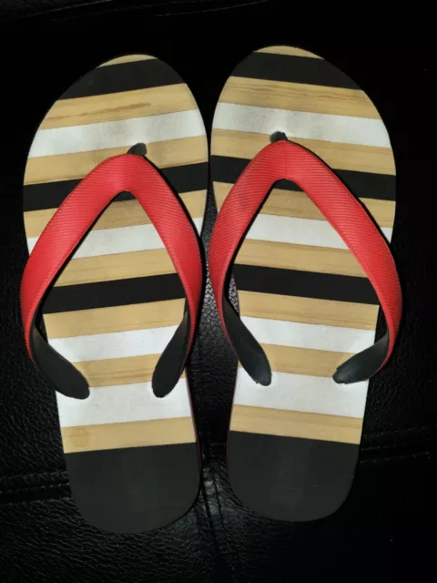 Target Boys Size 2 Snr Shoes Black Red Stripe Thongs Flip Flops