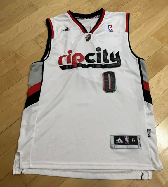 Lillard rip city jersey shop