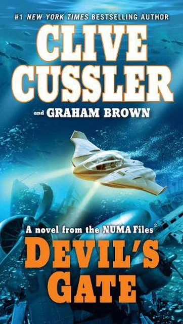 Devil's Gate by Clive Cussler (English) Paperback Book