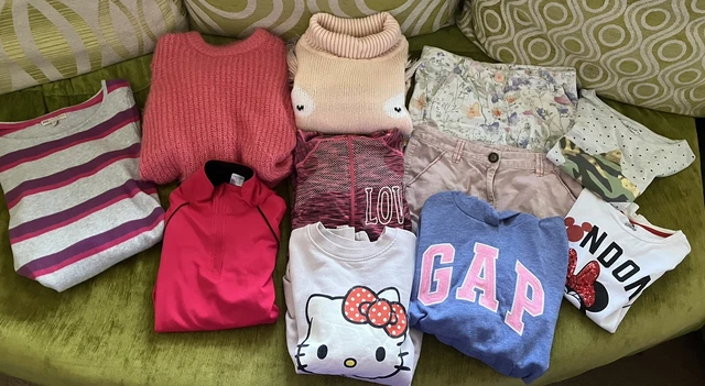 Bundle Of Girls Clothes, Size 10-12 jumpers,t-shirts,shorts,poncho