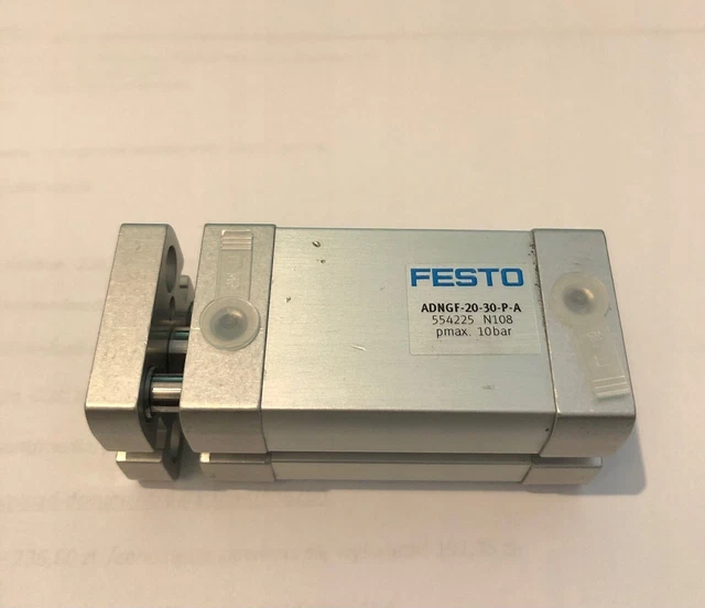 Attuatore pneumatico FESTO ADNGF-20-30-PA /#G M7IM 5796
