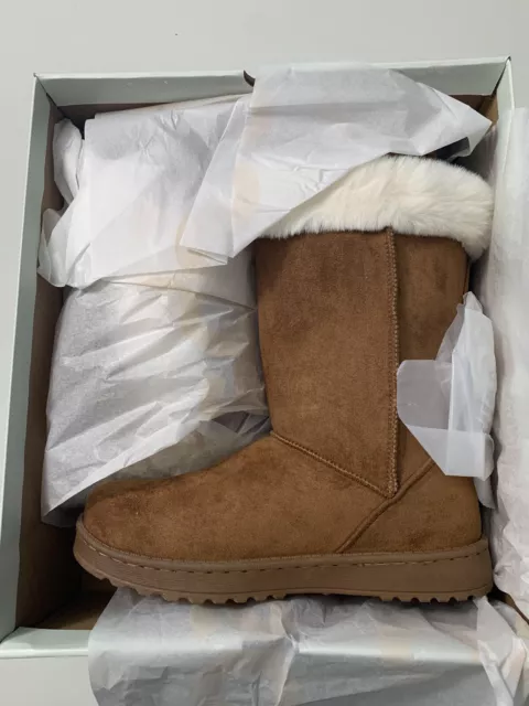 SO Abigail Women's Chestnut Calf High Slip-on Faux-Fur Winter Boots Size 8.