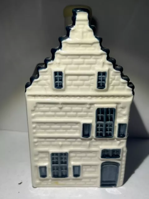 KLM Bols Blue Delft Miniature House - Number 82, 1575.