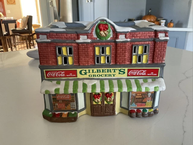 Coca Cola Town Square Collection Lighted Gilberts Grocery Store 1991 Retired