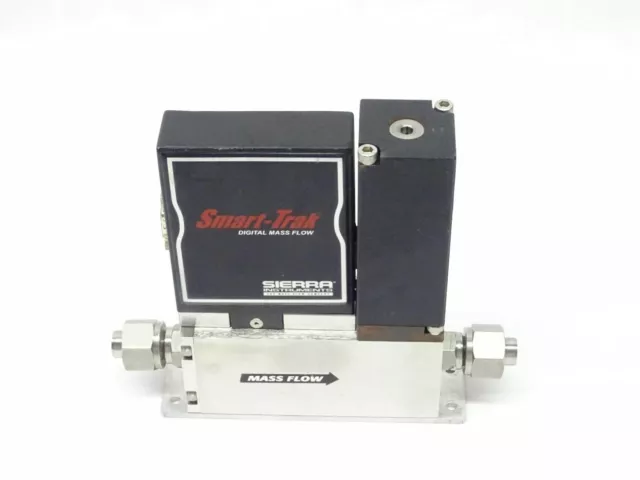 Sierra Instruments Dimensions Flow Controller FT492-17323-00/102555
