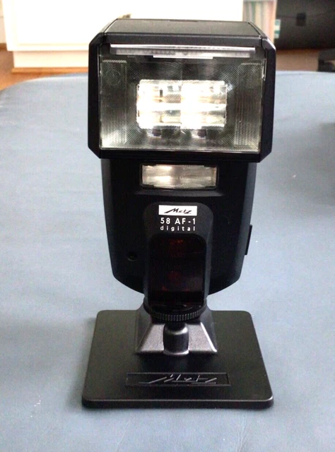 Metz Mecablitz 58 AF-1 Digital Shoe Mount Flash for  Nikon 2