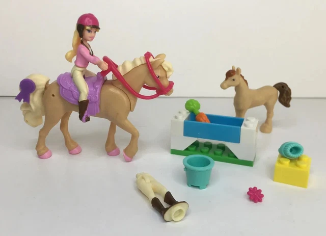 Mega Bloks Barbie Day At the Stables Mini Doll And Horses With Accessories CND43