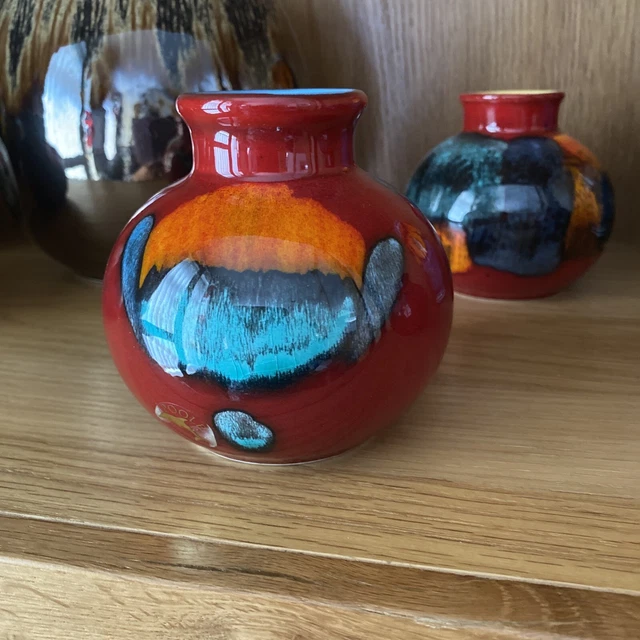 Poole pottery    Volcanoe  Bud Vase