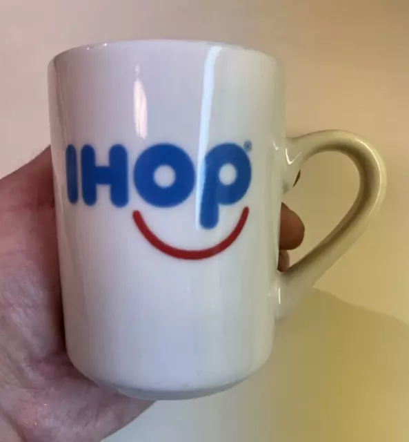 IHOP Coffee Mug Cup Smiling Vintage Restaurant Warehouse of Pancakes Tuxton #16