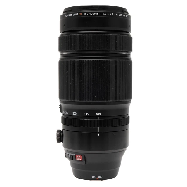 Lente con sombra Fujifilm 100-400 mm f/4,5-5,6 OIS WR