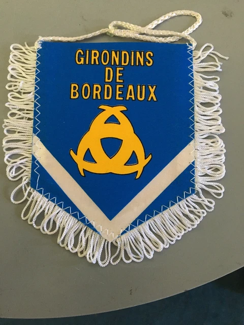 📦 ULTRA BOX #1 - Box Surprise Girondins De Bordeaux - Football Vintage - Fanion
