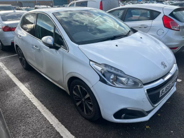 Peugeot 208 1.2 Puretech Spare or Repair *Runs and drives*