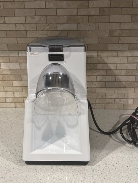 LITTLE SNOWIE  SNO-CONE  RARE EARLY MODEL POWERFUL Fast Shaved Ice SHAVER lil
