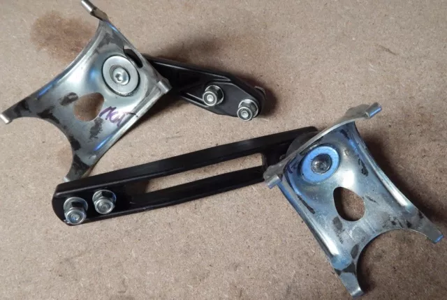CRG Support pot échappement KZ racing
